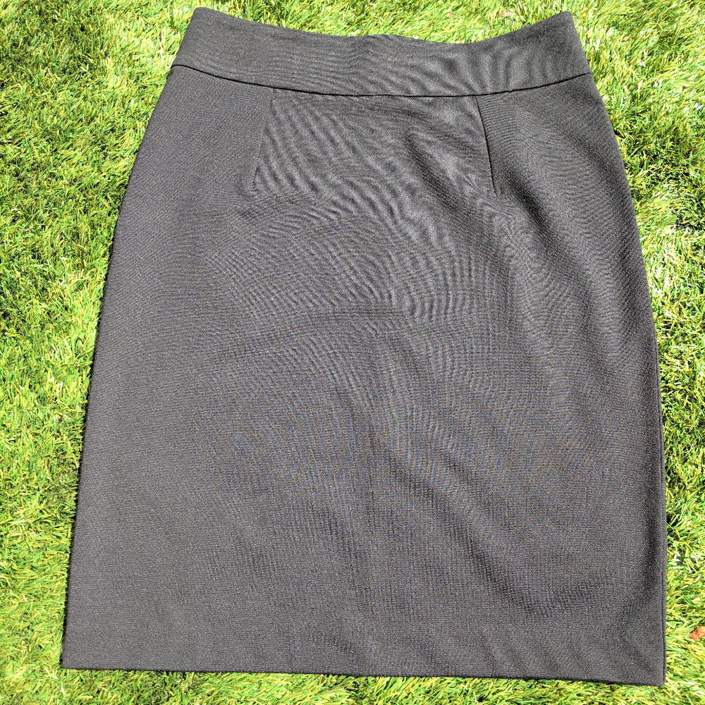 Black pencil skirt
